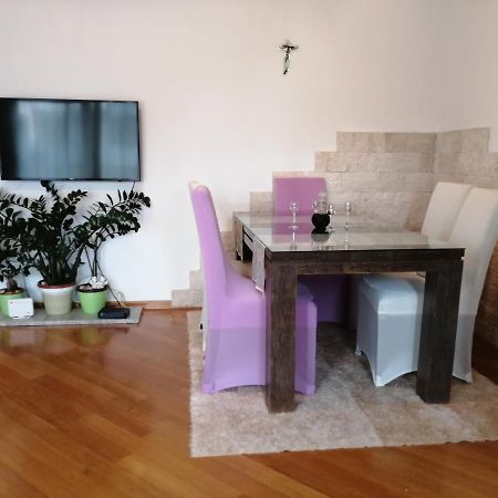 Apartment Visoka Split Bagian luar foto